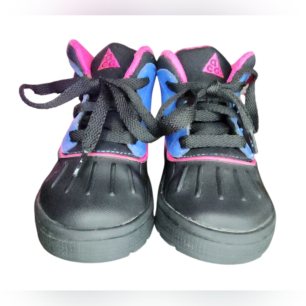 Nike ACG Woodside 2 High Boots, Girls 9C - Picture 3 of 9